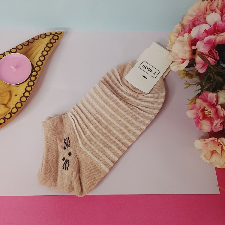 جوراب مچی زنانه برند socks طرح راه راه نیمه توری مدل نخی و اسپرت و روزانه