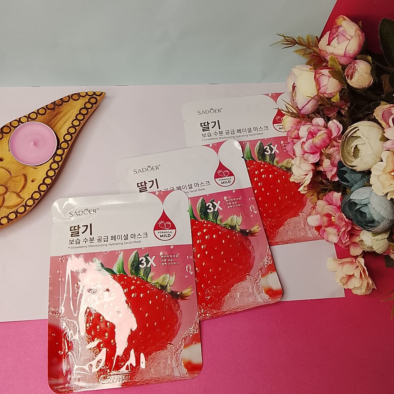 ماسک ورقه ای توت فرنگی برند Sadoer برای آبرسانی و روتین پوستی