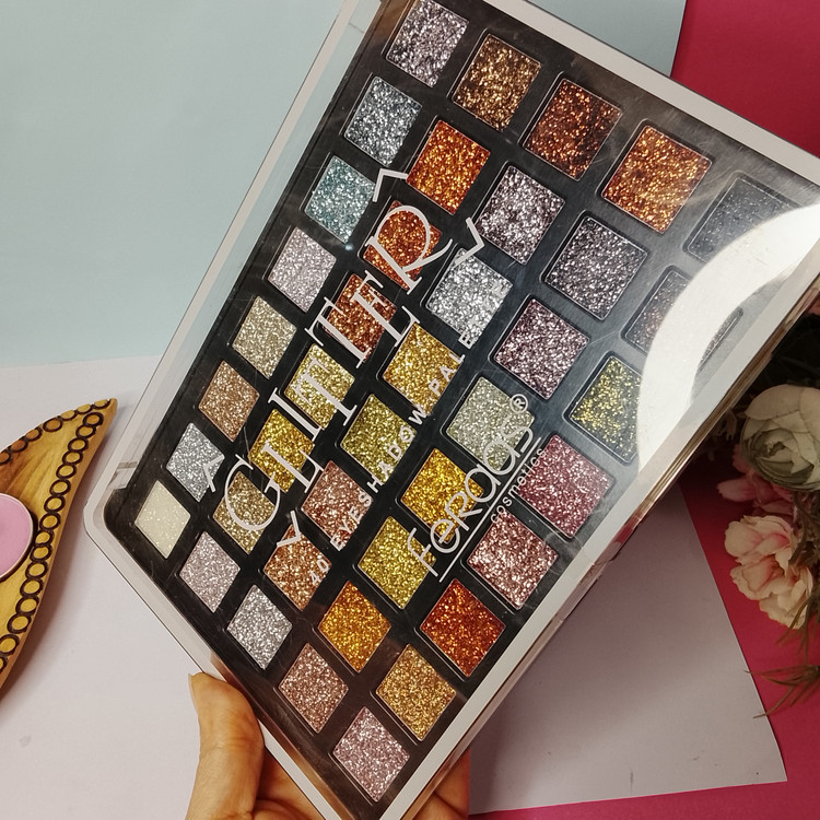 پلت سایه 40تایی گلیتری و شاین دار FeRaas cosmetic 40عدد رنگ جذاب